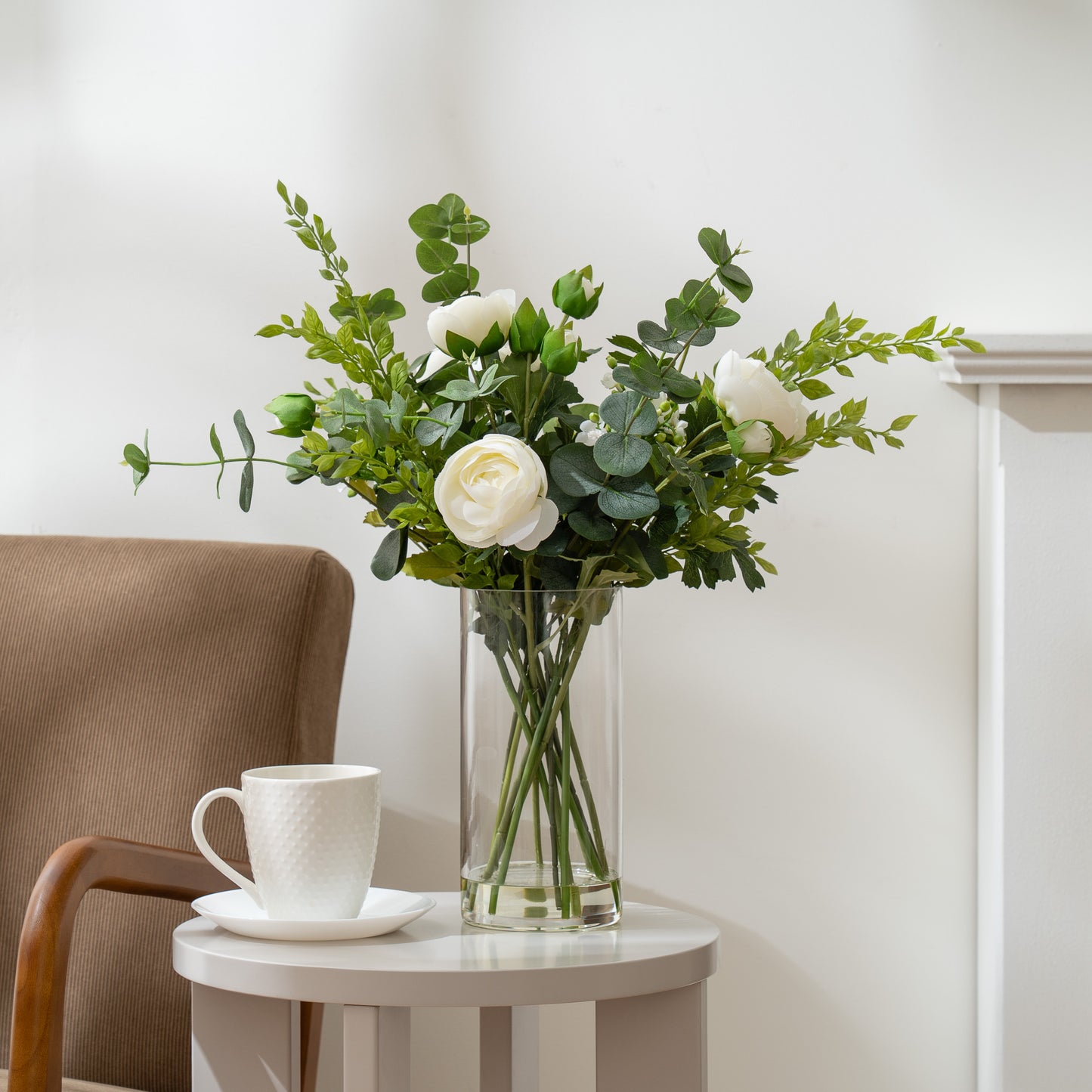 55cm Ranunculus Arrangement in Vase